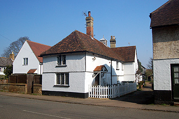 46 High Street and Malting House Cottage March 2011